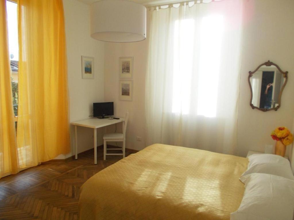 B&B Rossana Carrara Exterior photo